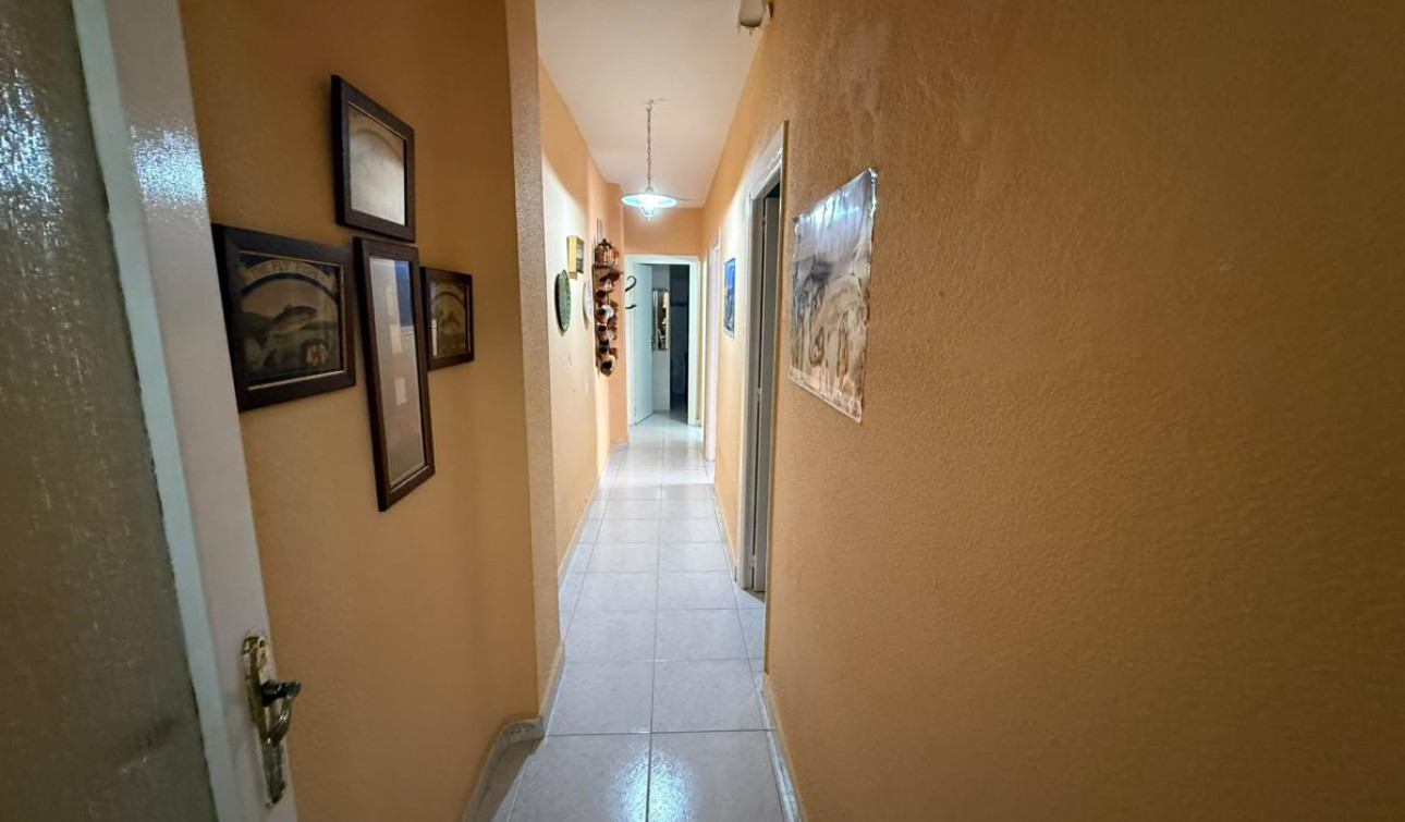 Resale - Apartment / Flat - Torre de la Horadada