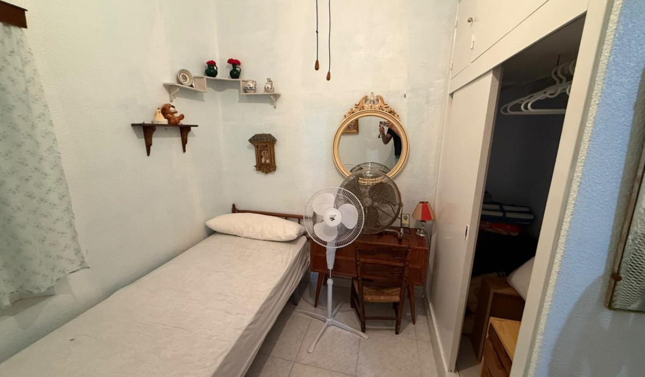 Resale - Apartment / Flat - Torre de la Horadada