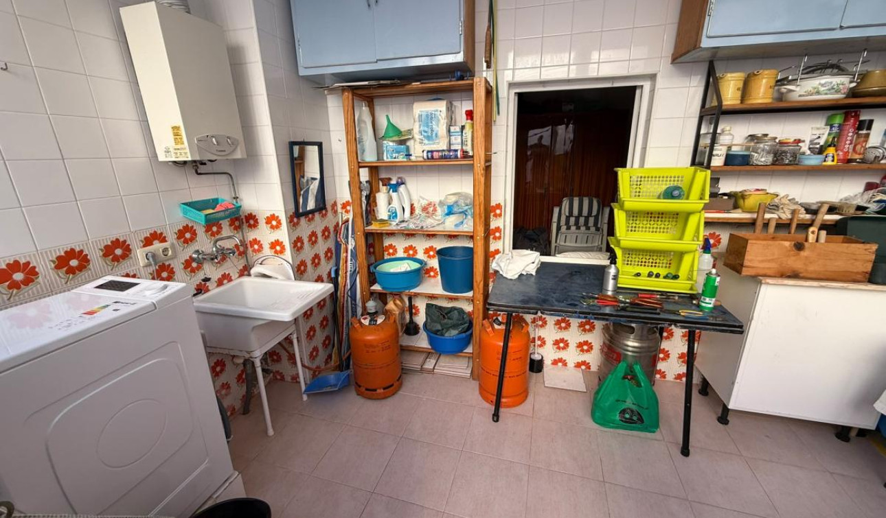 Resale - Apartment / Flat - Torre de la Horadada