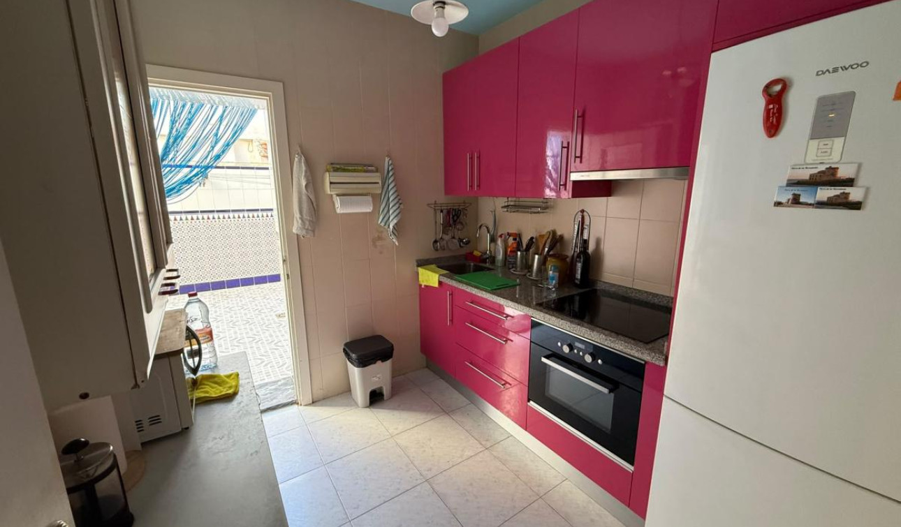 Resale - Apartment / Flat - Torre de la Horadada