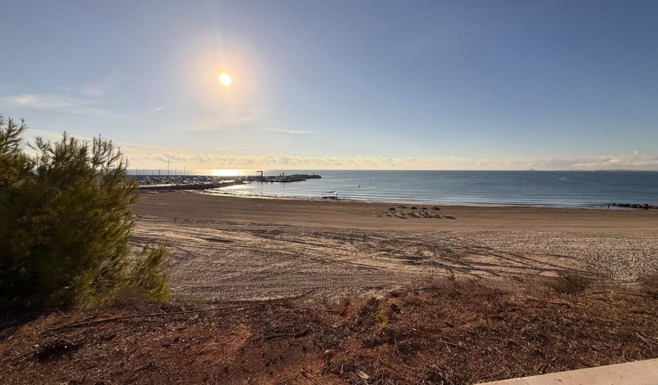 Resale - Apartment / Flat - Torre de la Horadada