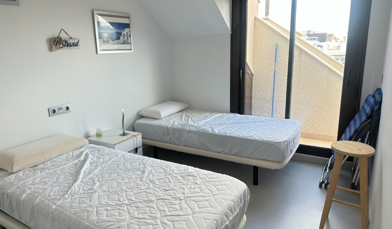 Resale - Apartment / Flat - Torre Pacheco - Dolores De Pacheco