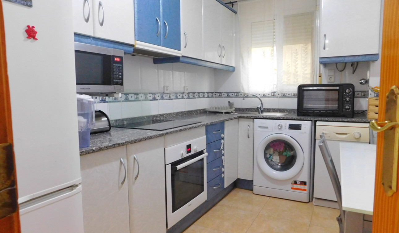 Resale - Apartment / Flat - Torremendo