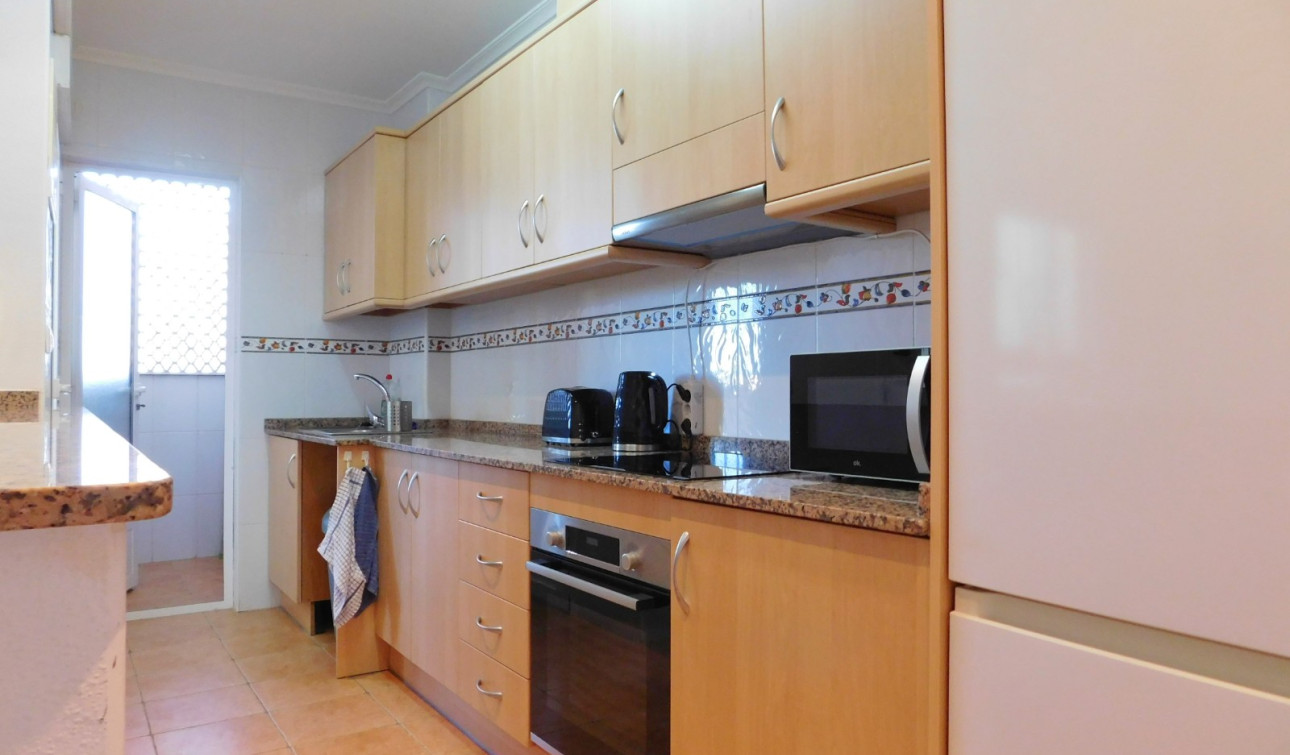 Resale - Apartment / Flat - Torremendo