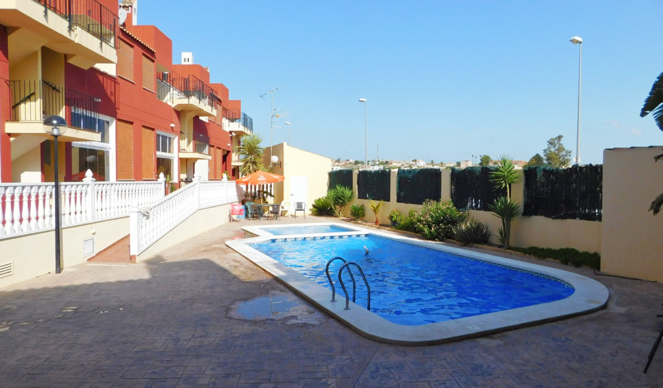 Resale - Apartment / Flat - Torremendo