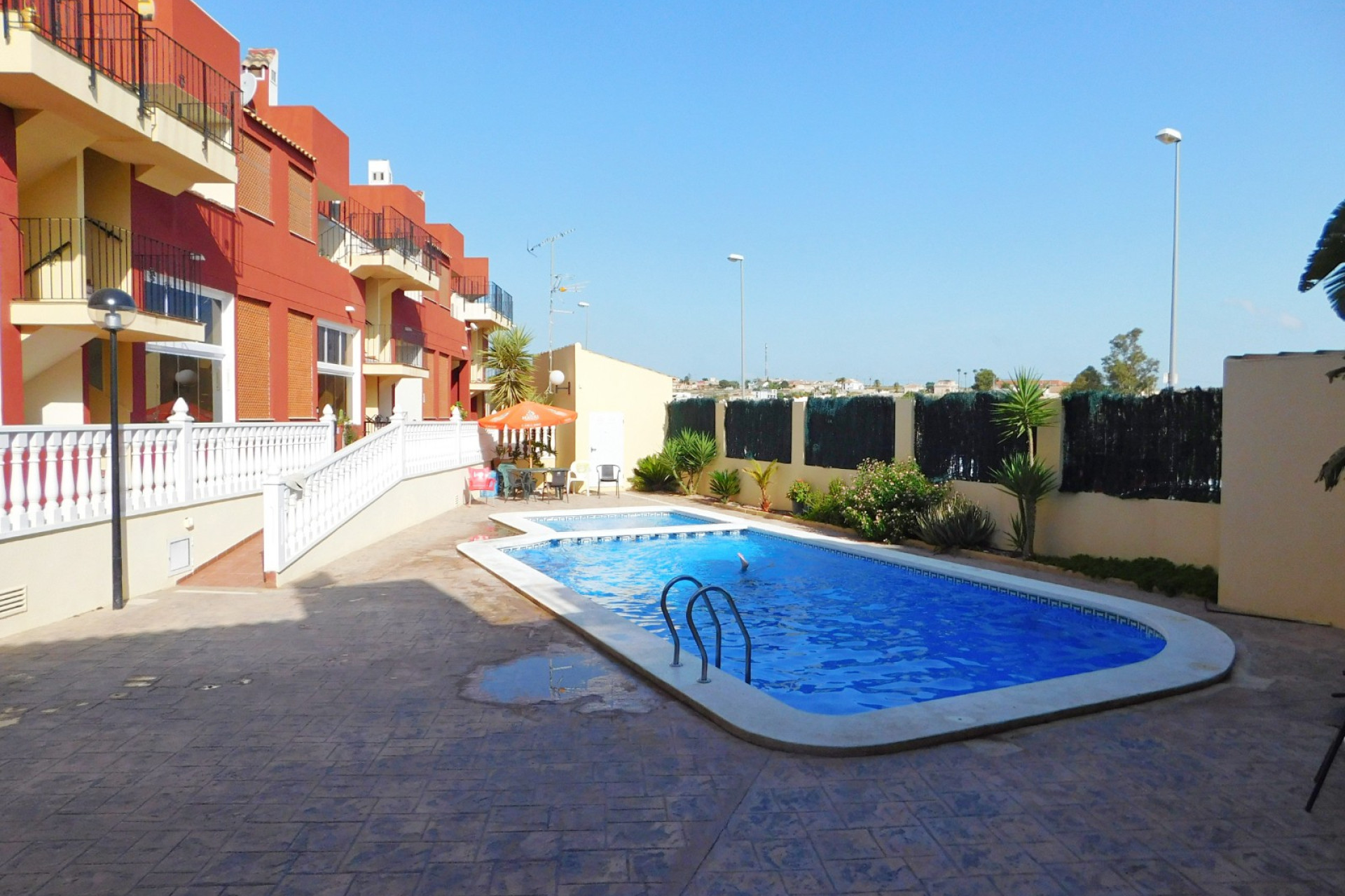 Resale - Apartment / Flat - Torremendo