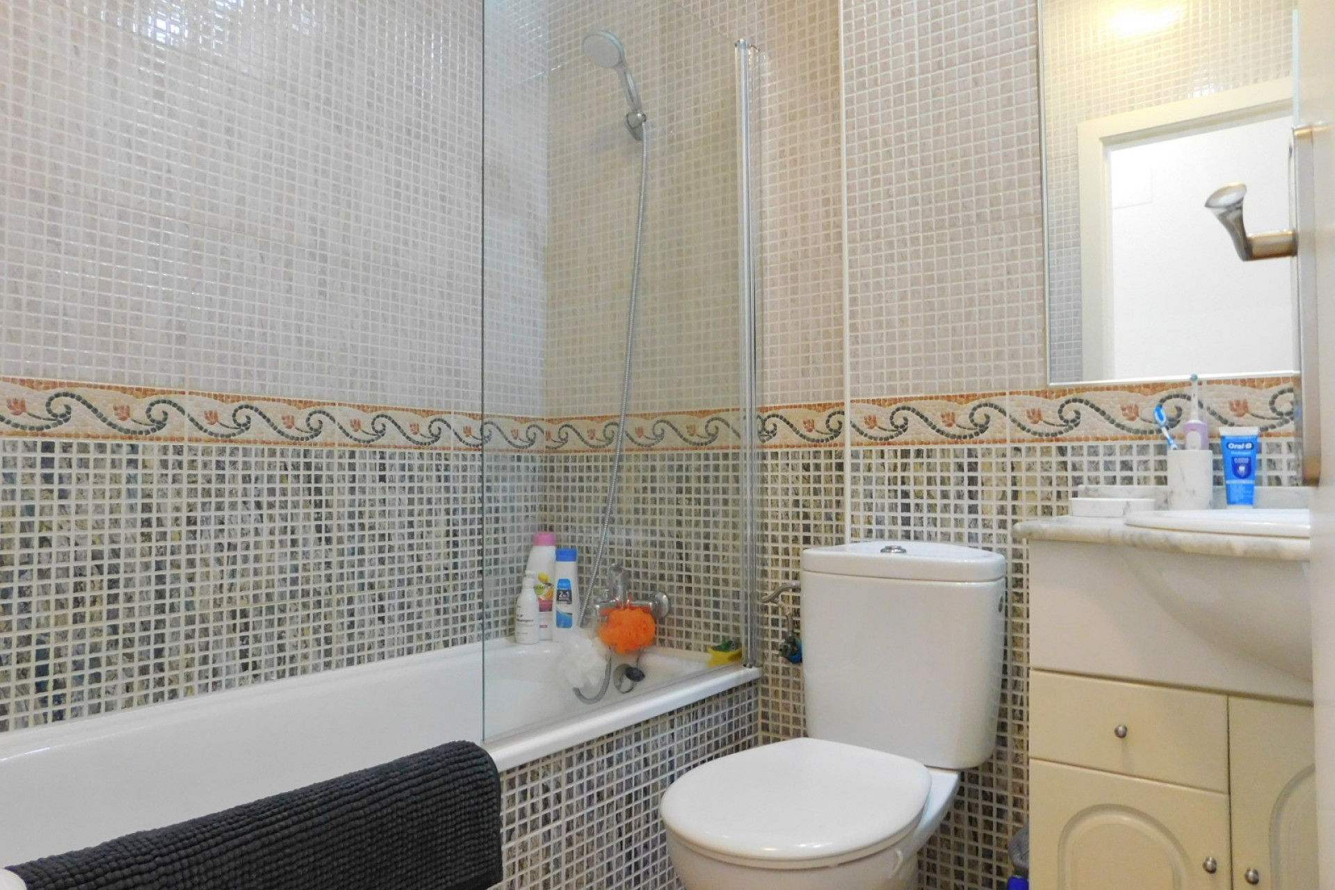 Resale - Apartment / Flat - Torremendo