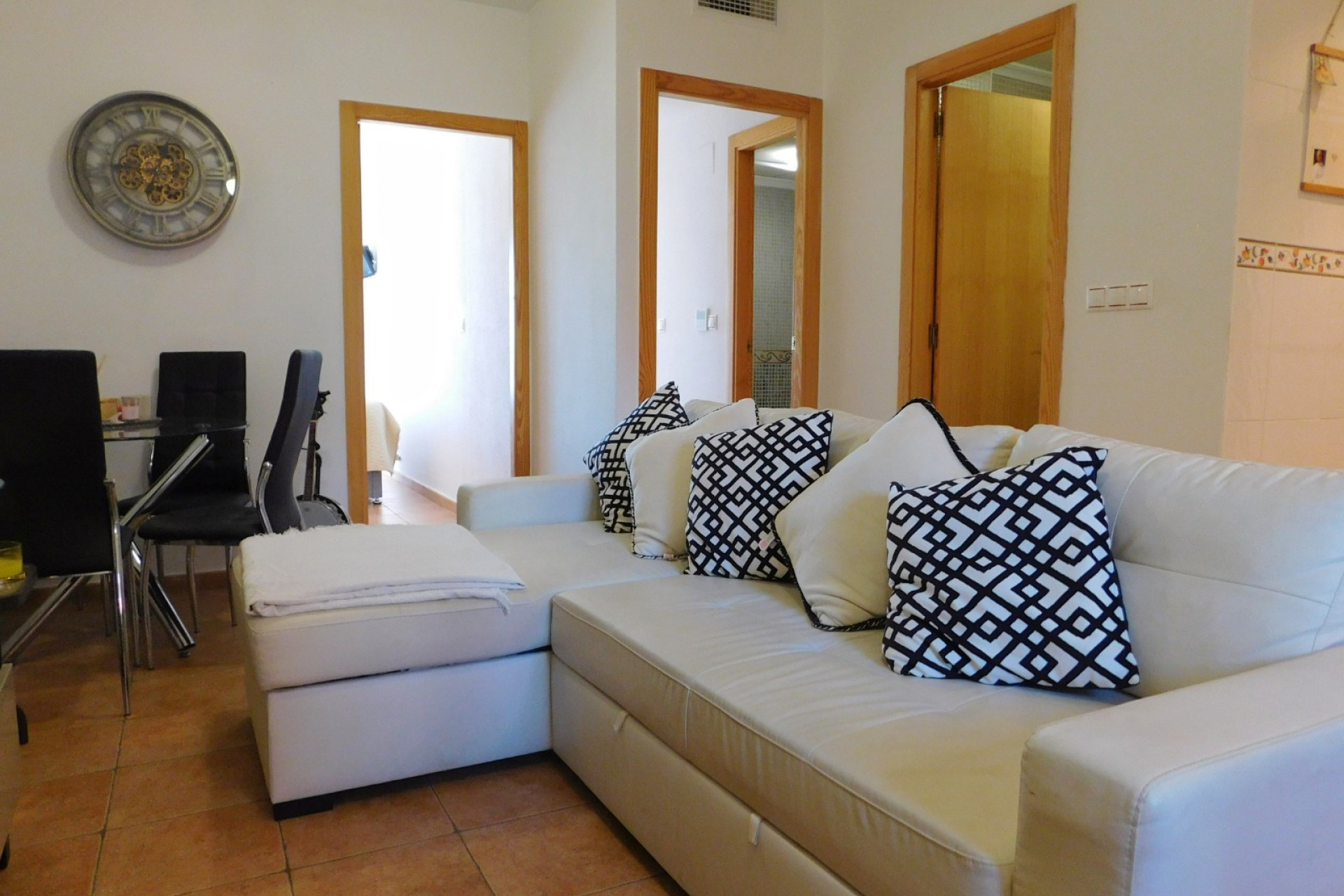 Resale - Apartment / Flat - Torremendo