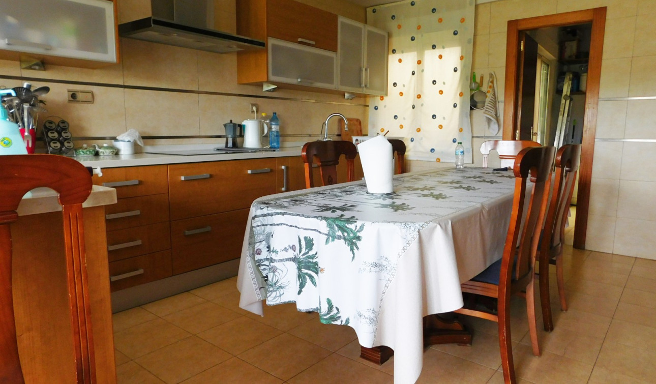 Resale - Apartment / Flat - Torremendo