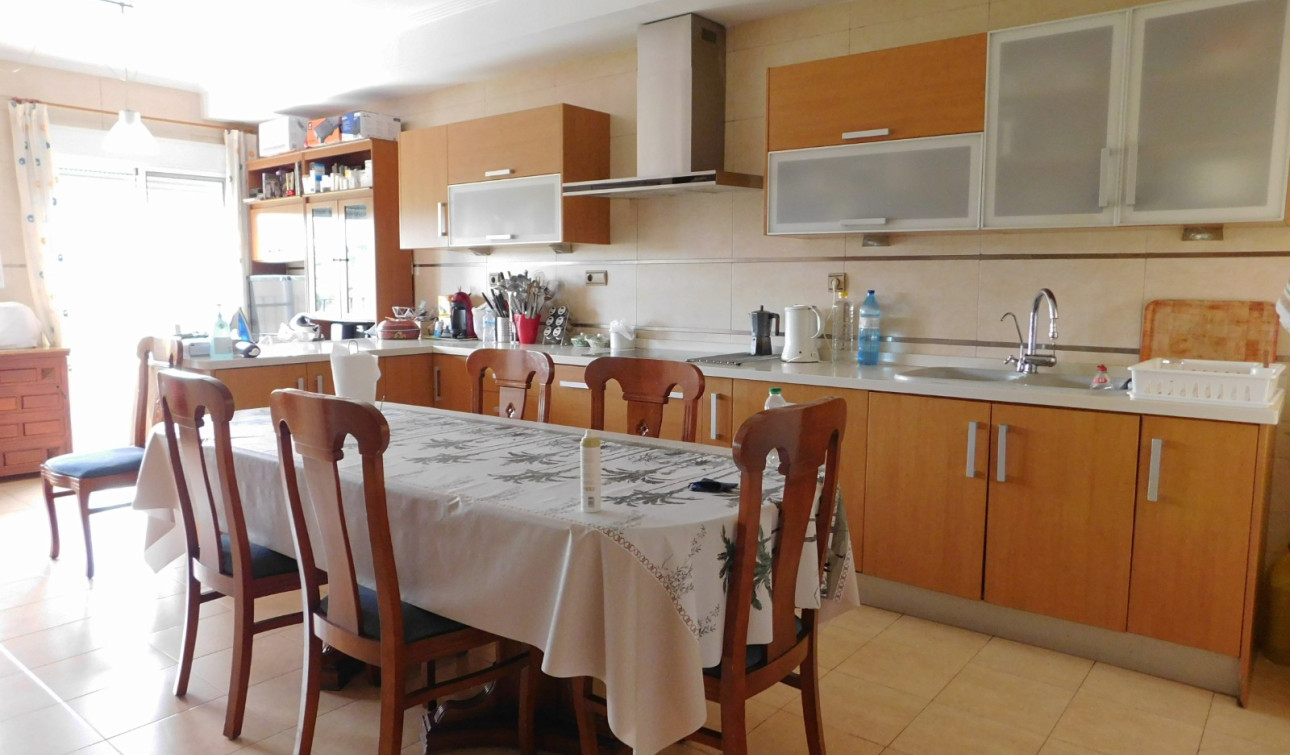 Resale - Apartment / Flat - Torremendo