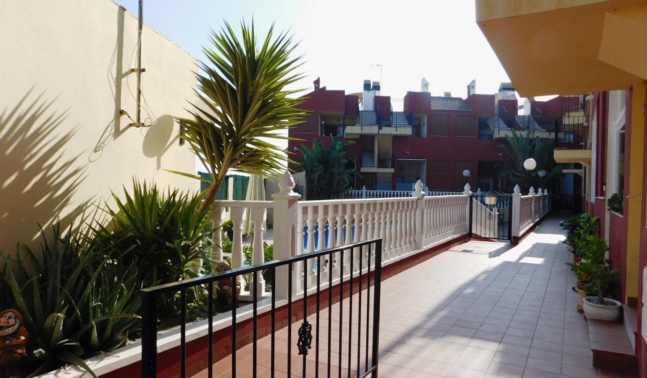 Resale - Apartment / Flat - Torremendo