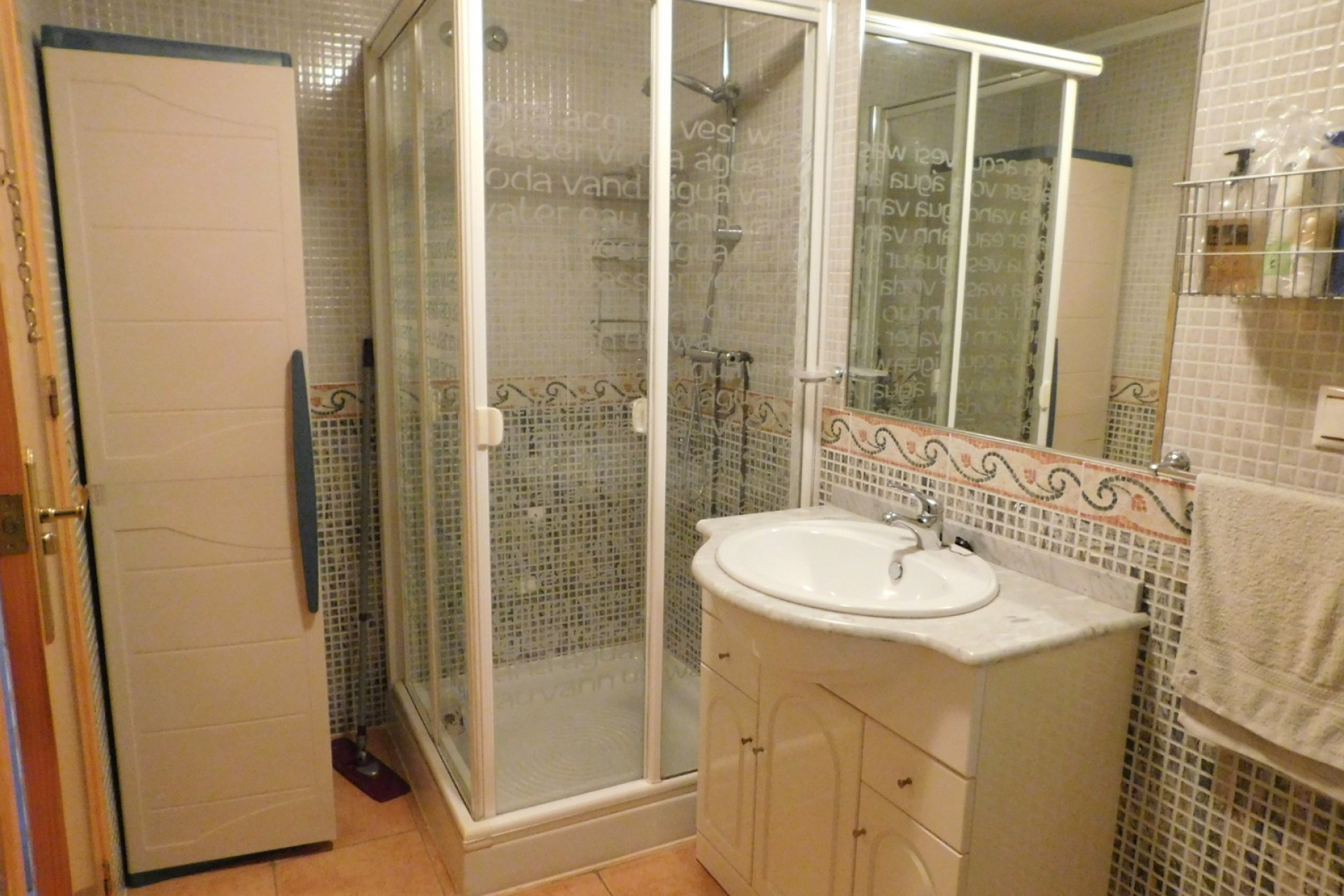 Resale - Apartment / Flat - Torremendo