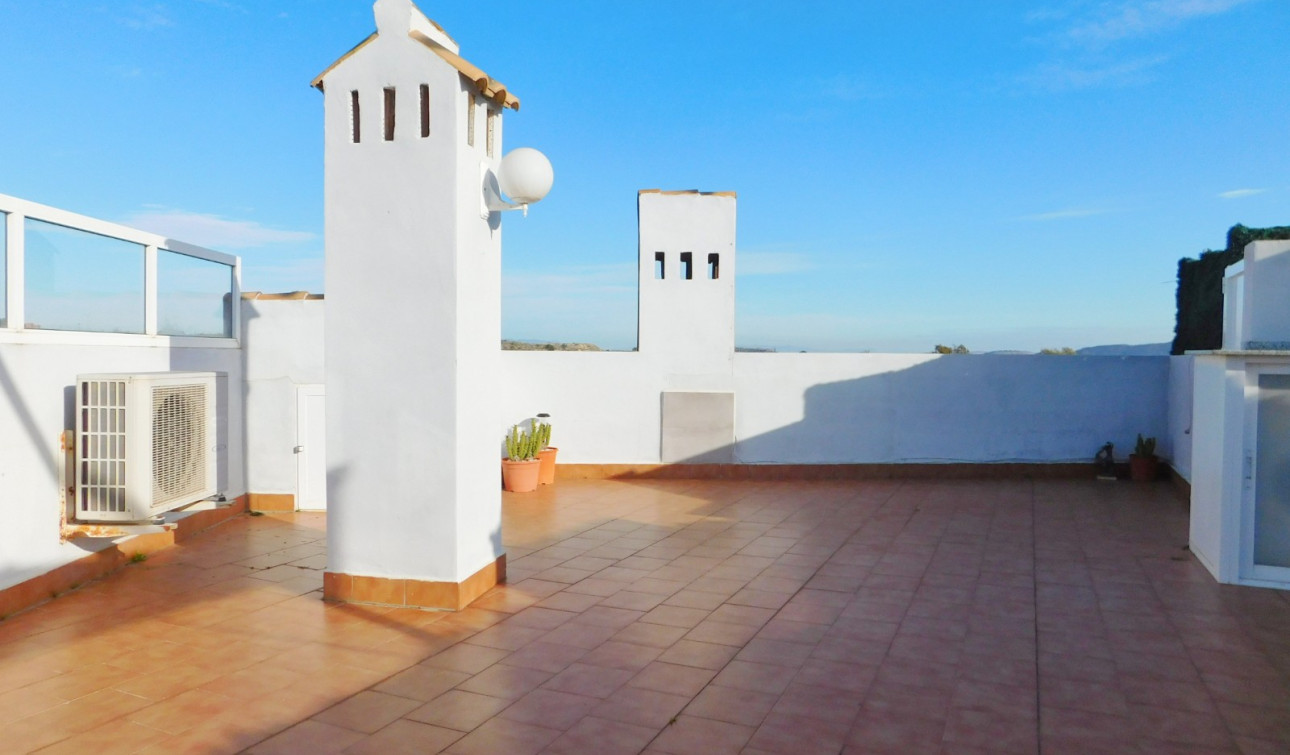 Resale - Apartment / Flat - Torremendo