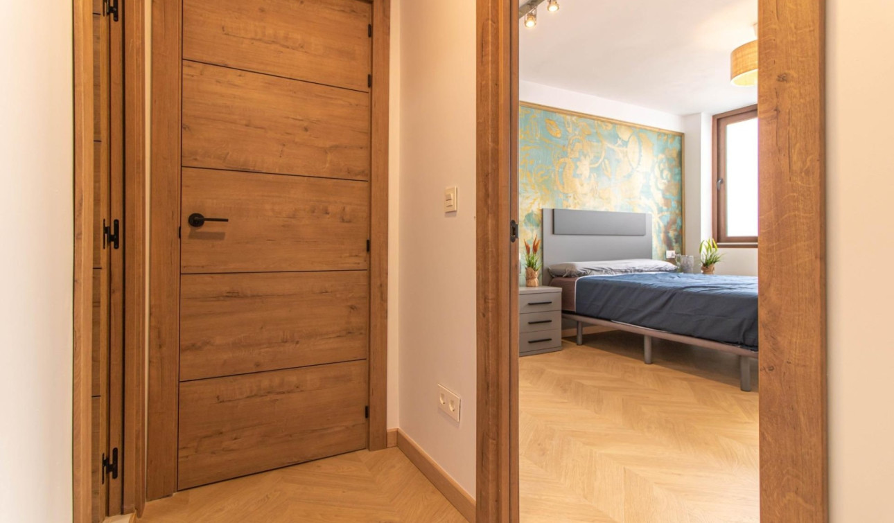 Resale - Apartment / Flat - Torrevieja - Acequion