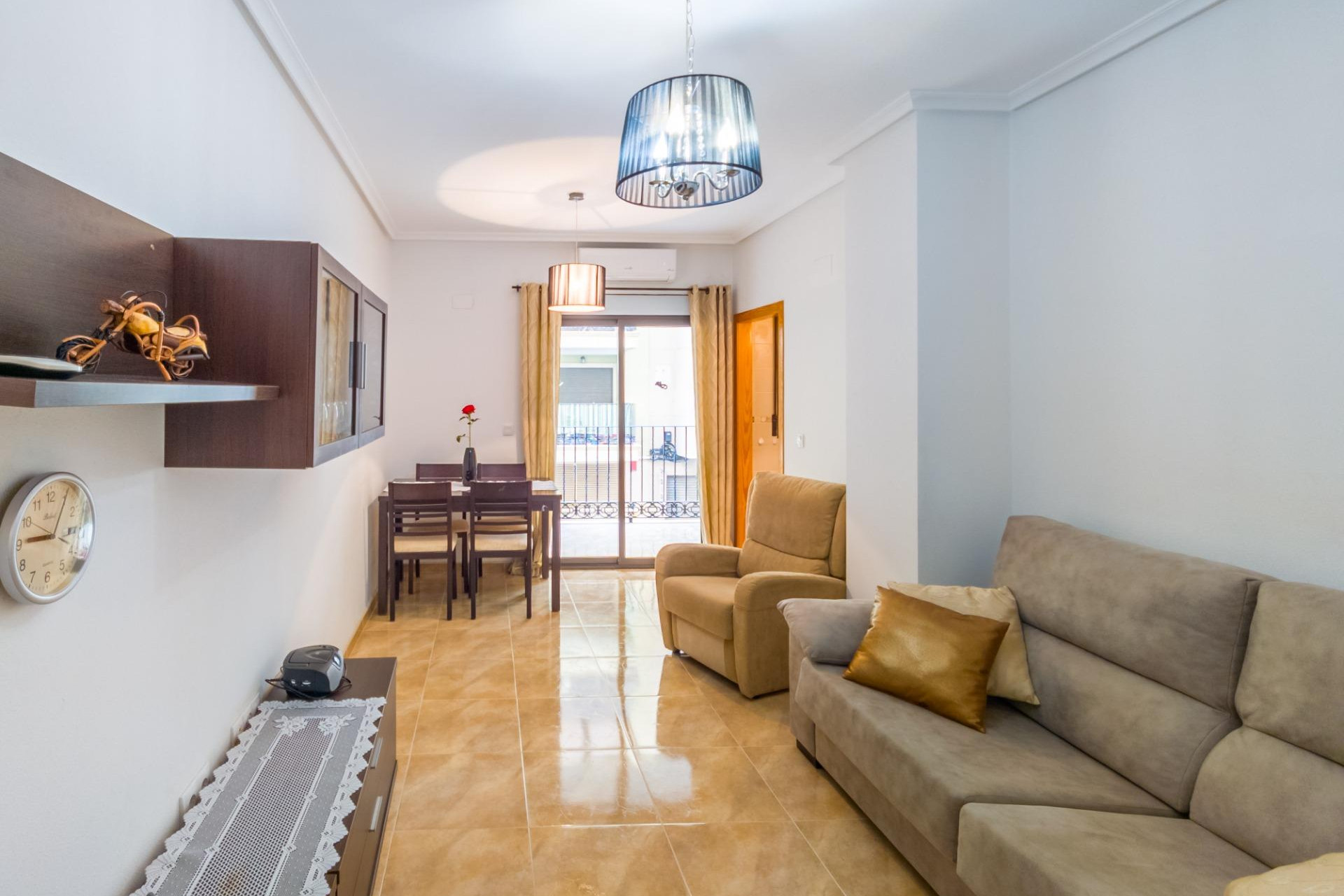 Resale - Apartment / Flat - Torrevieja - Acequion