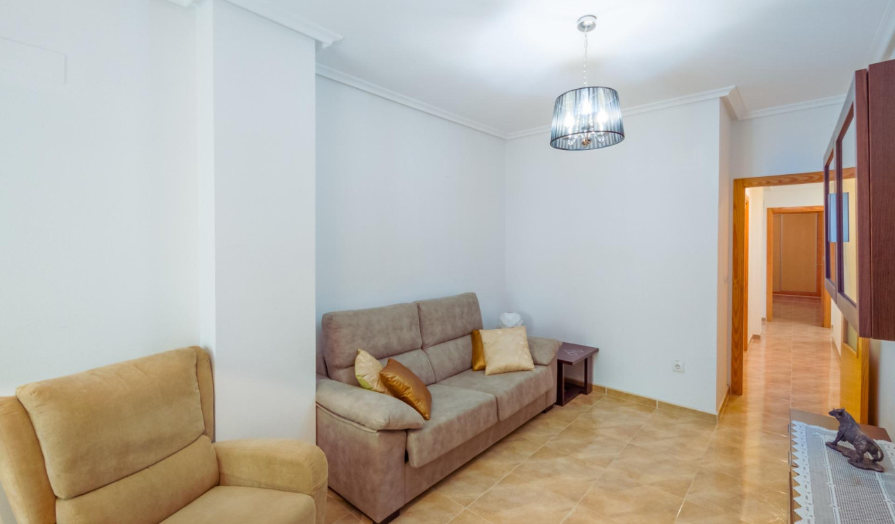 Resale - Apartment / Flat - Torrevieja - Acequion
