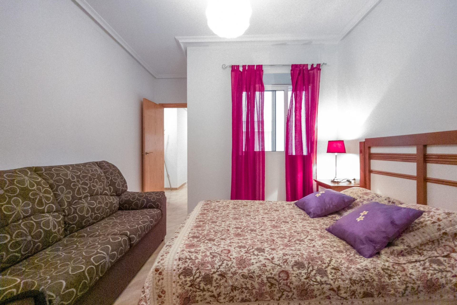 Resale - Apartment / Flat - Torrevieja - Acequion