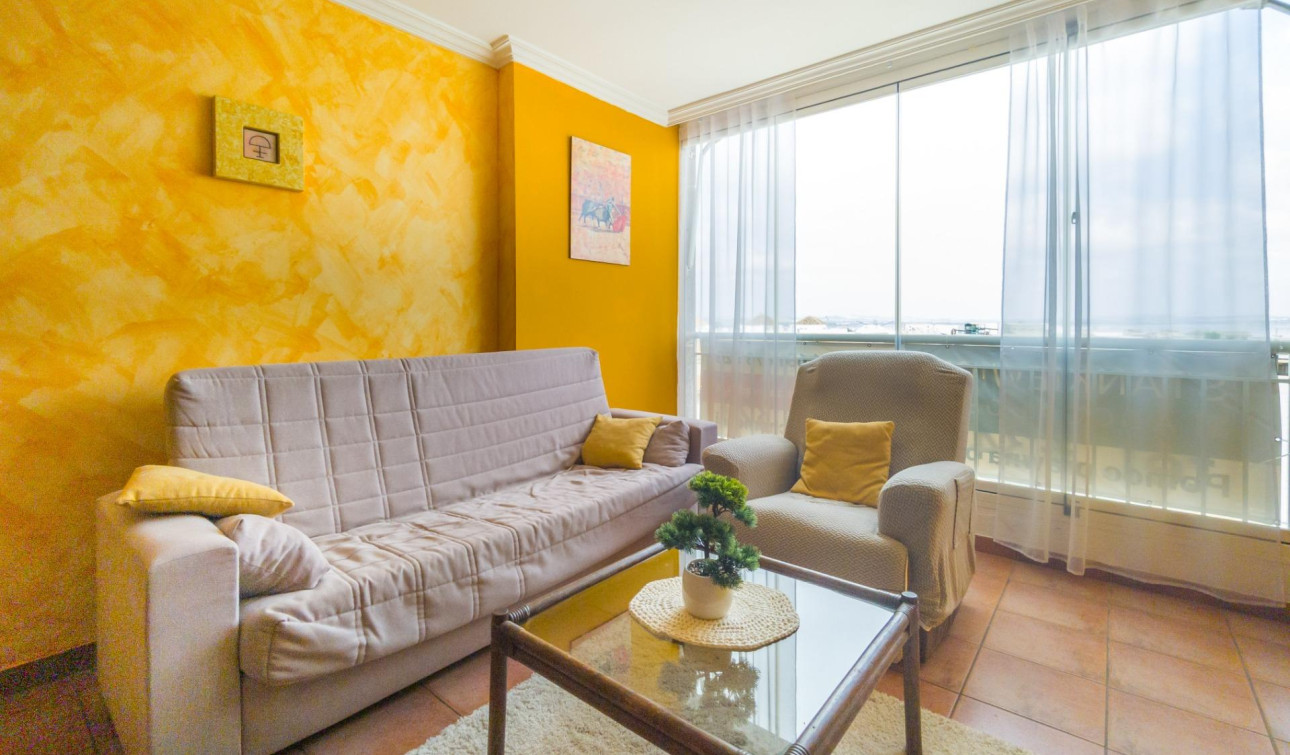 Resale - Apartment / Flat - Torrevieja - Acequion