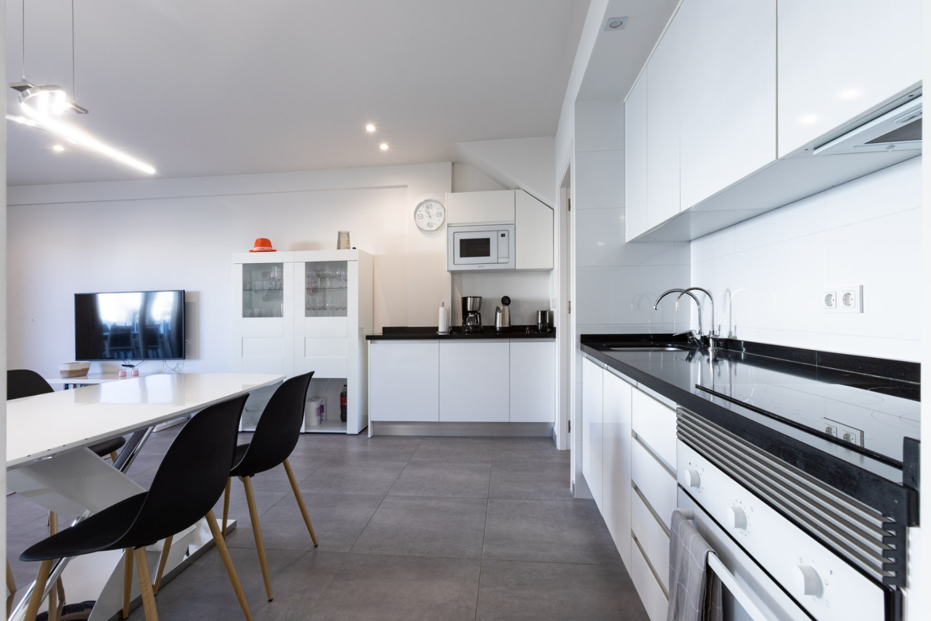 Resale - Apartment / Flat - Torrevieja - Aguas Nuevas