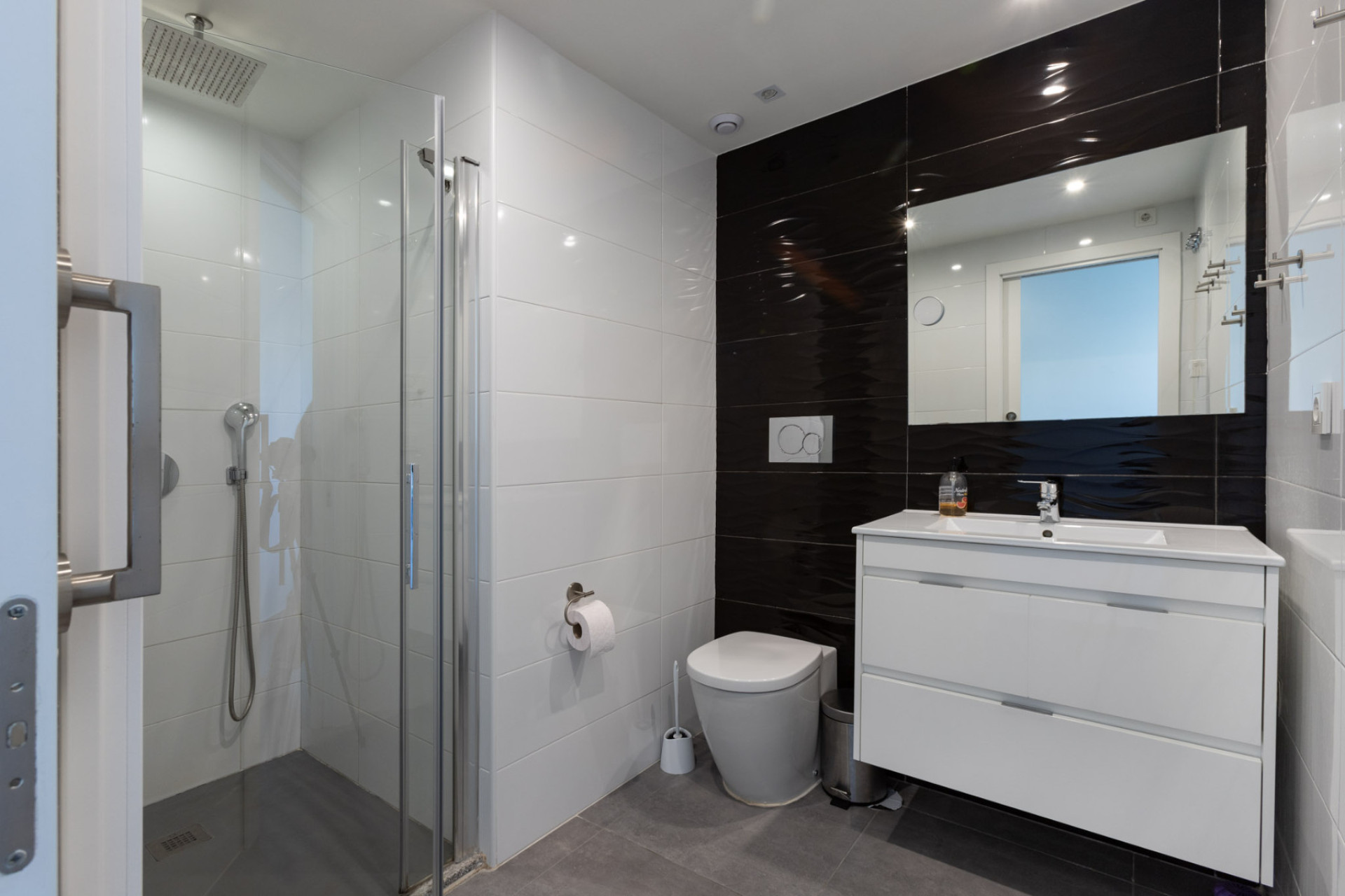 Resale - Apartment / Flat - Torrevieja - Aguas Nuevas