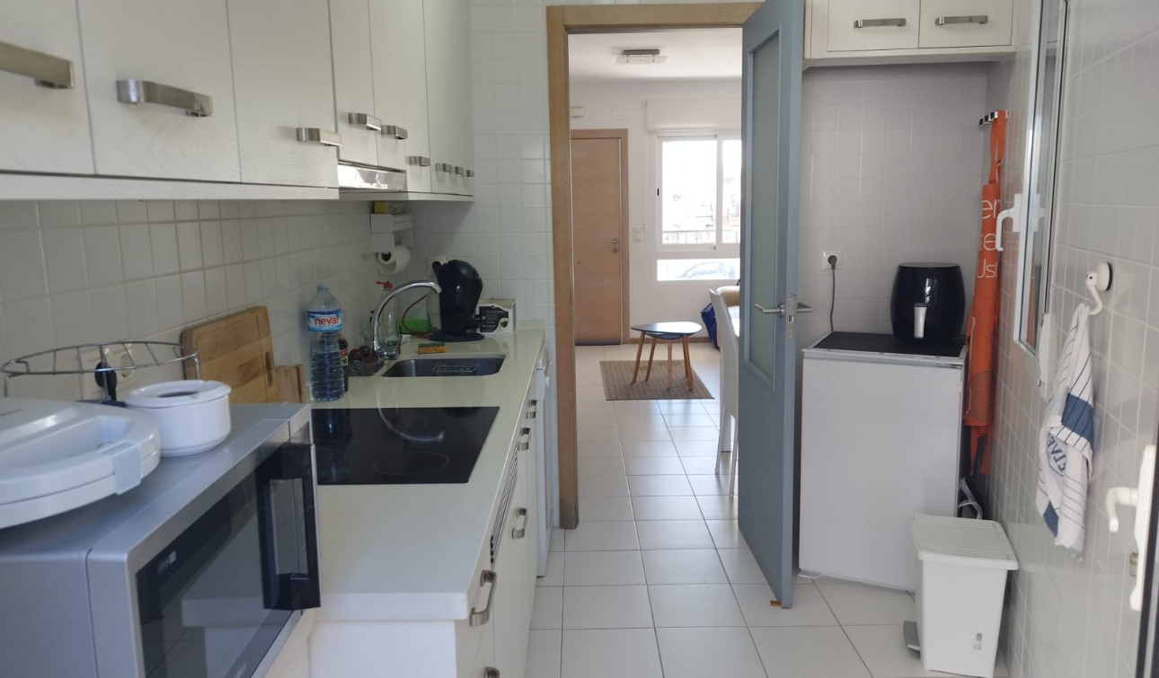 Resale - Apartment / Flat - Torrevieja - Aguas Nuevas