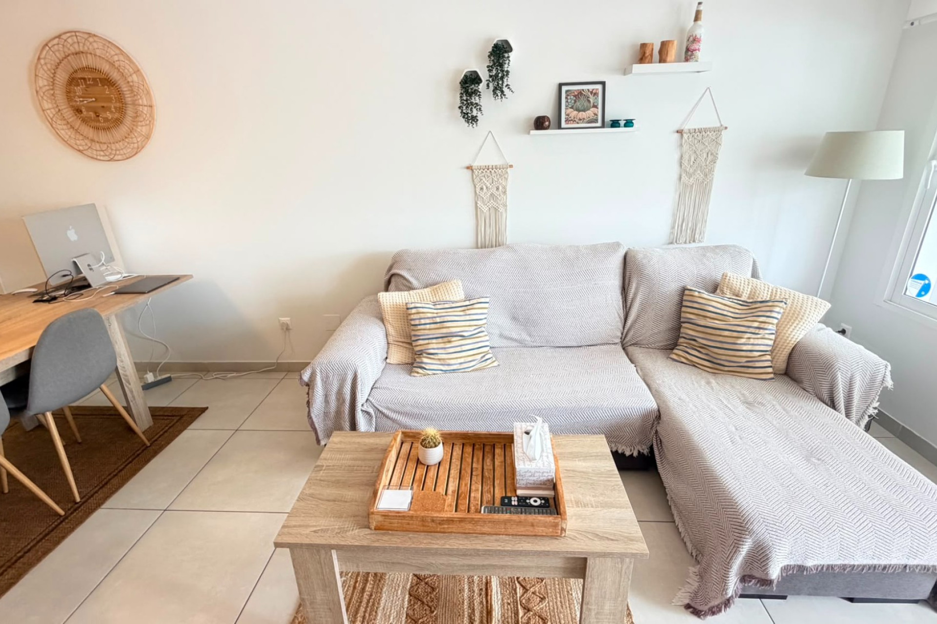 Resale - Apartment / Flat - Torrevieja - Aguas Nuevas