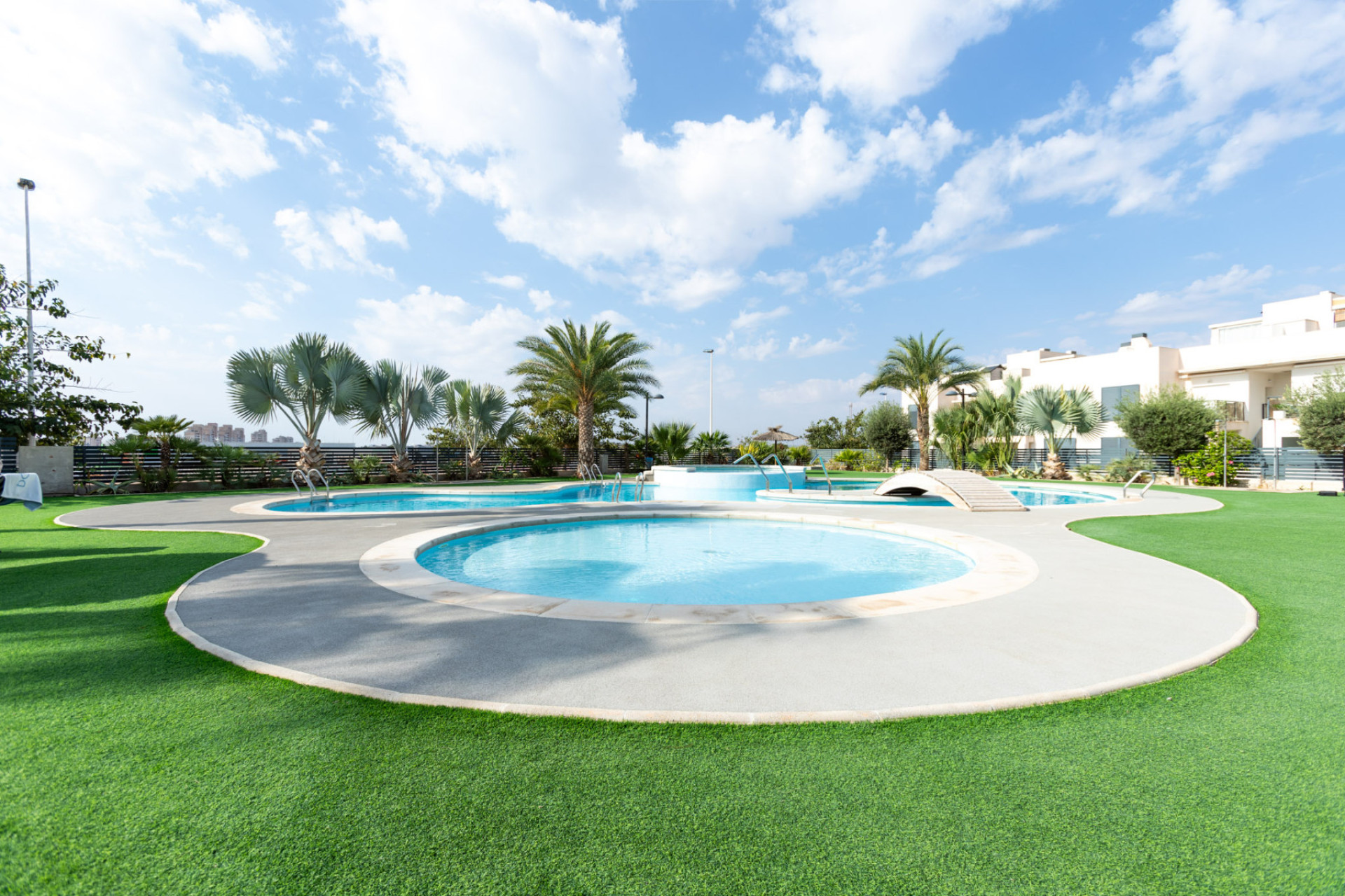 Resale - Apartment / Flat - Torrevieja - Aguas Nuevas