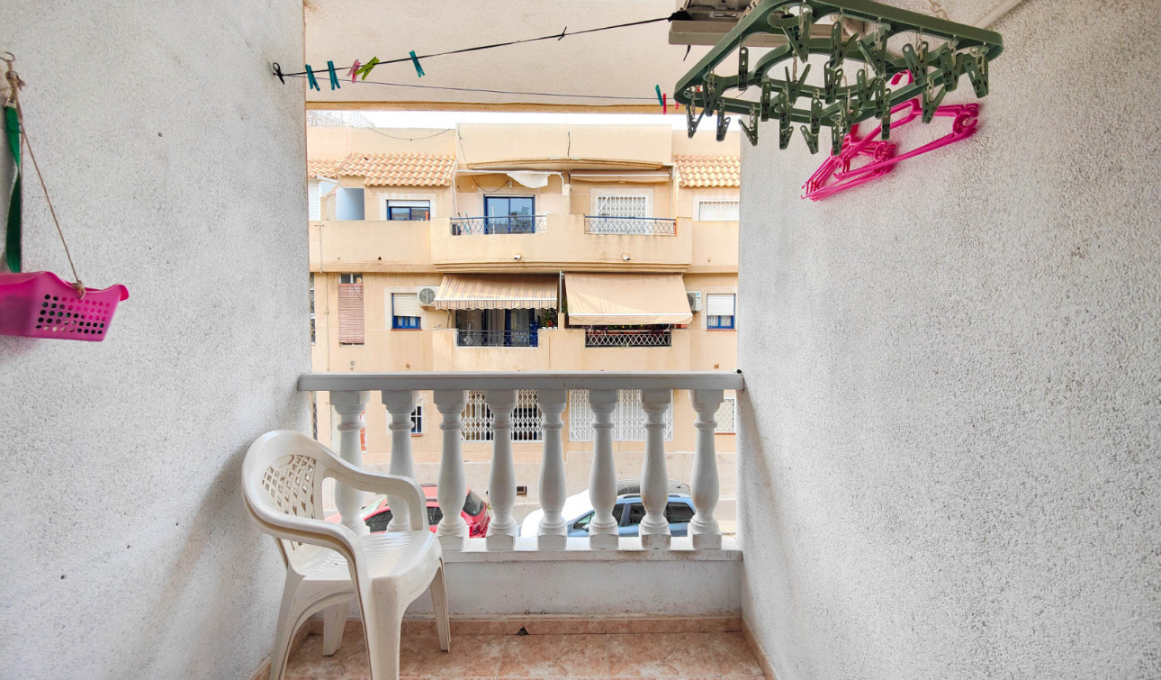 Resale - Apartment / Flat - Torrevieja - Antonio Machado