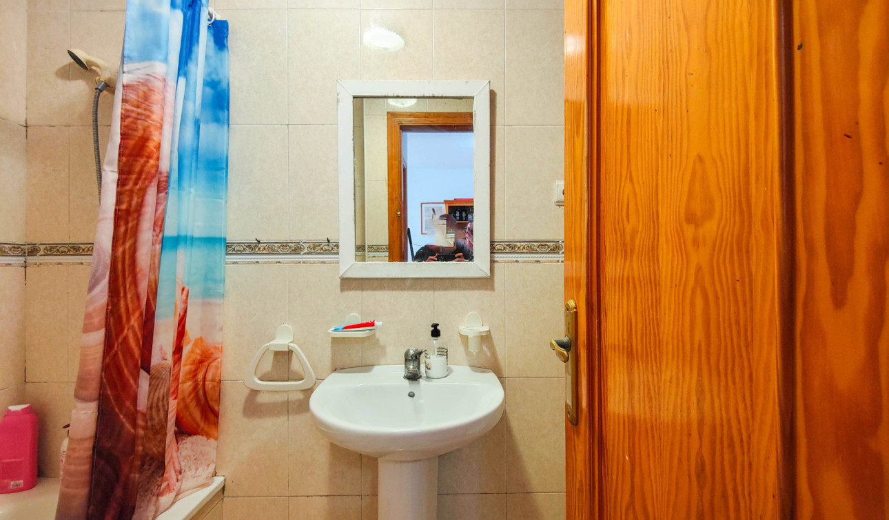 Resale - Apartment / Flat - Torrevieja - Antonio Machado