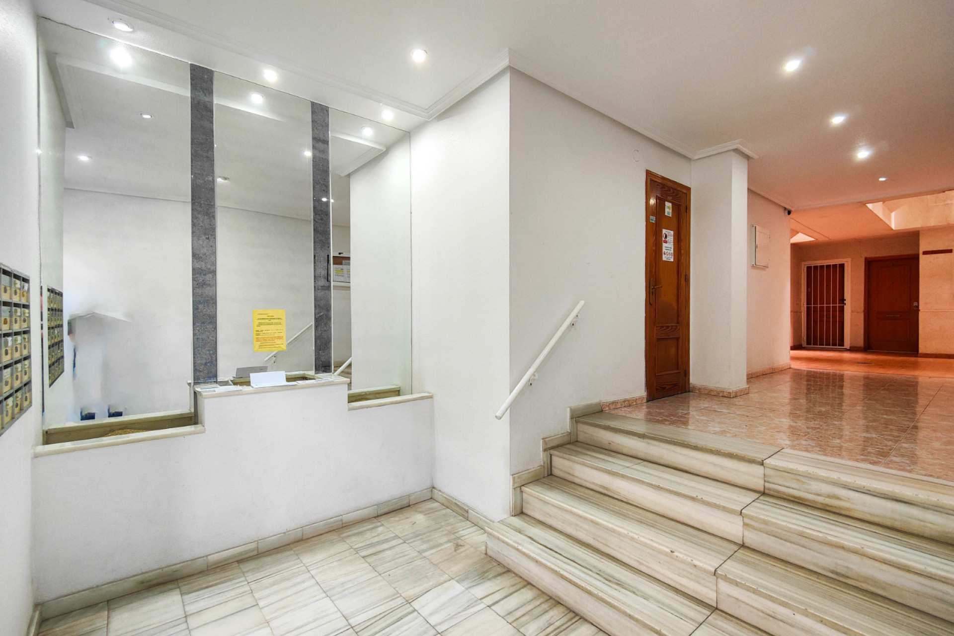 Resale - Apartment / Flat - Torrevieja - Antonio Machado