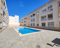 Resale - Apartment / Flat - Torrevieja - Antonio Machado