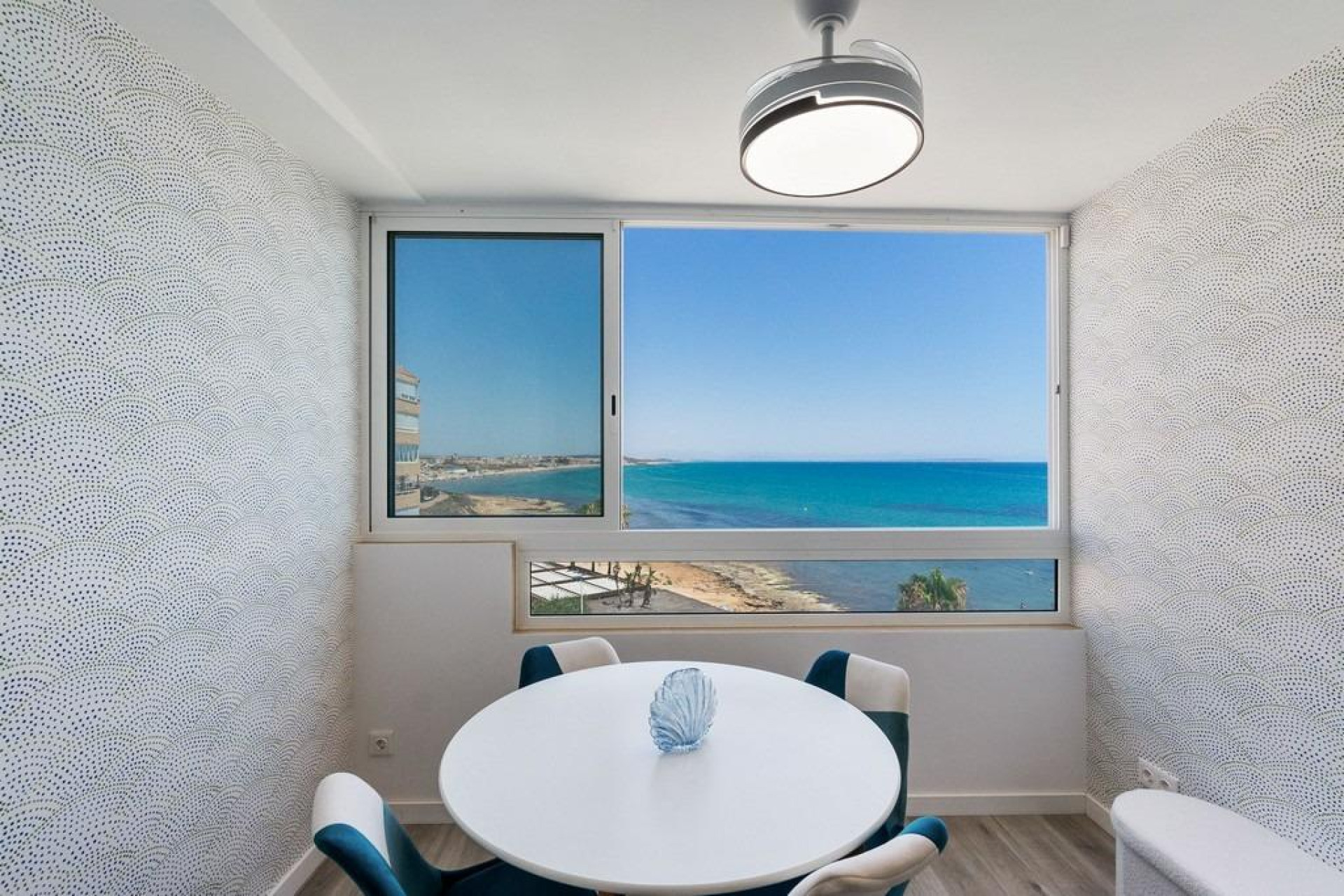 Resale - Apartment / Flat - Torrevieja - Cabo Cervera