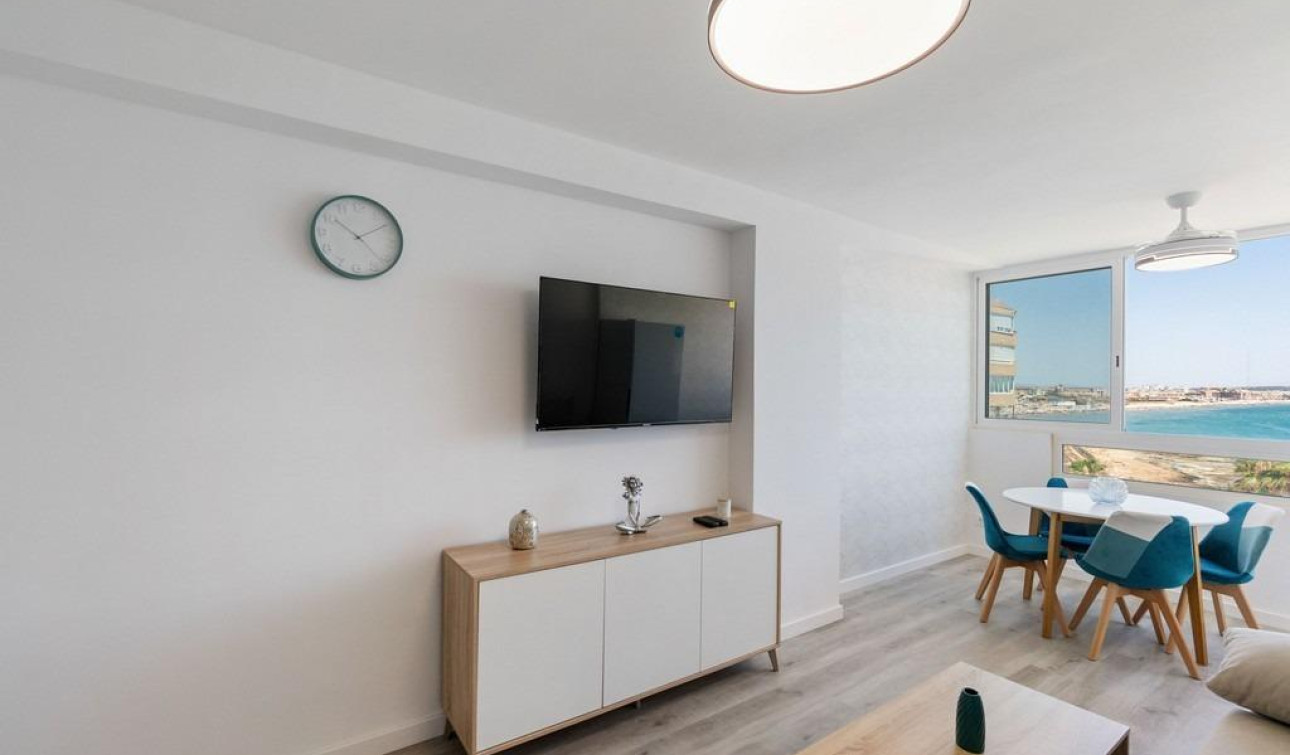 Resale - Apartment / Flat - Torrevieja - Cabo Cervera
