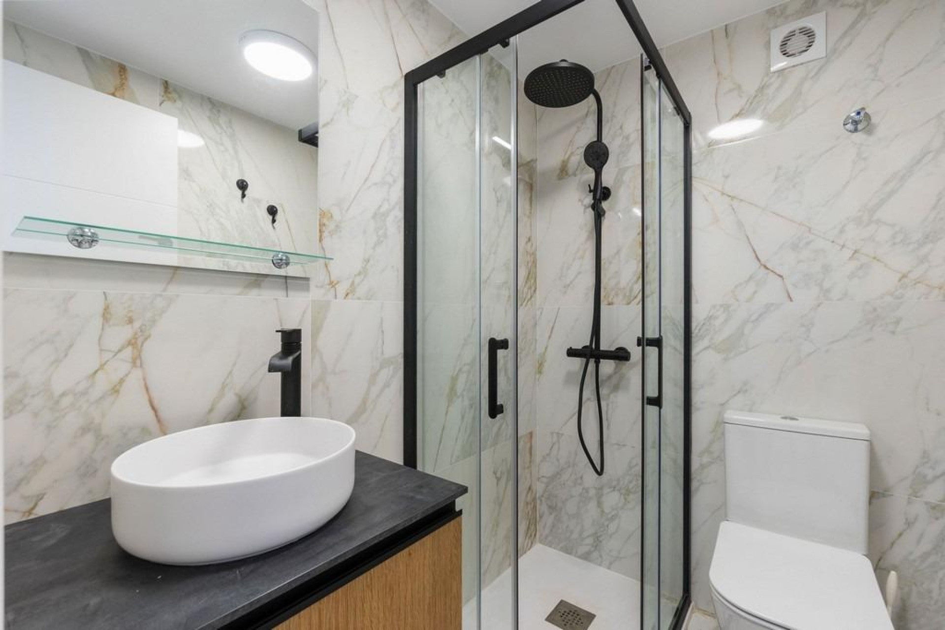 Resale - Apartment / Flat - Torrevieja - Cabo Cervera