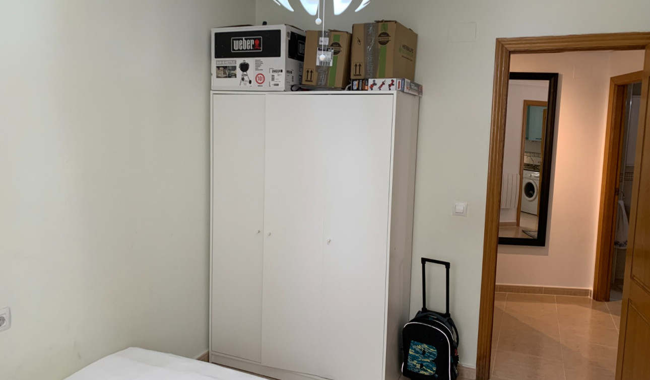 Resale - Apartment / Flat - Torrevieja - Center