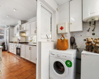 Resale - Apartment / Flat - Torrevieja - Centro - Muelle Pesquero