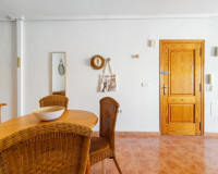 Resale - Apartment / Flat - Torrevieja - Centro