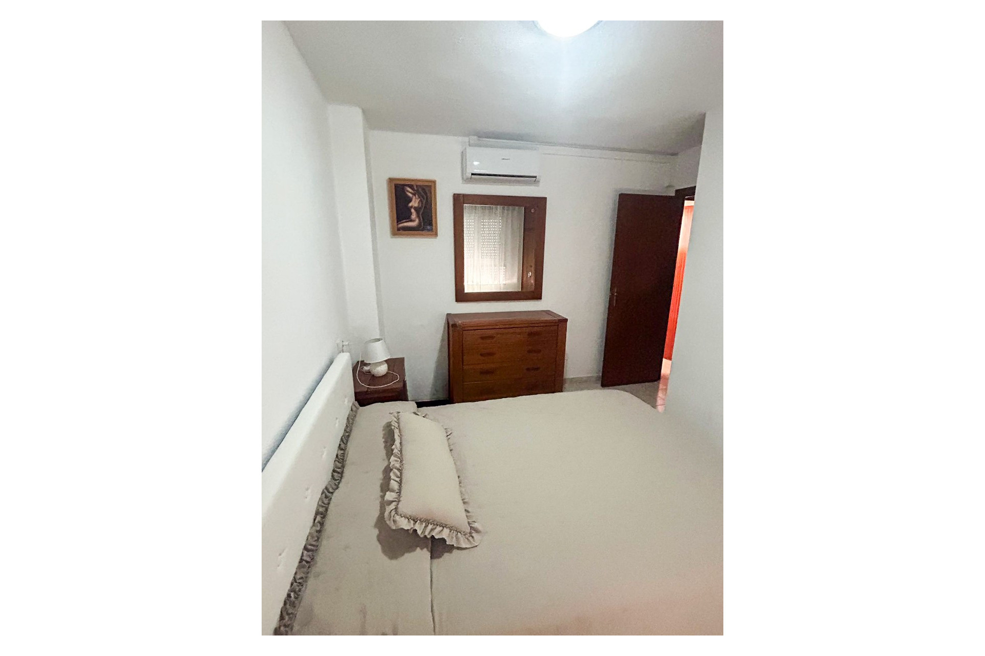 Resale - Apartment / Flat - Torrevieja - Centro