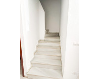Resale - Apartment / Flat - Torrevieja - Centro
