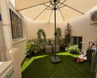 Resale - Apartment / Flat - Torrevieja - Centro