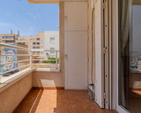 Resale - Apartment / Flat - Torrevieja - Centro
