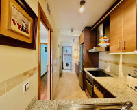 Resale - Apartment / Flat - Torrevieja - Centro