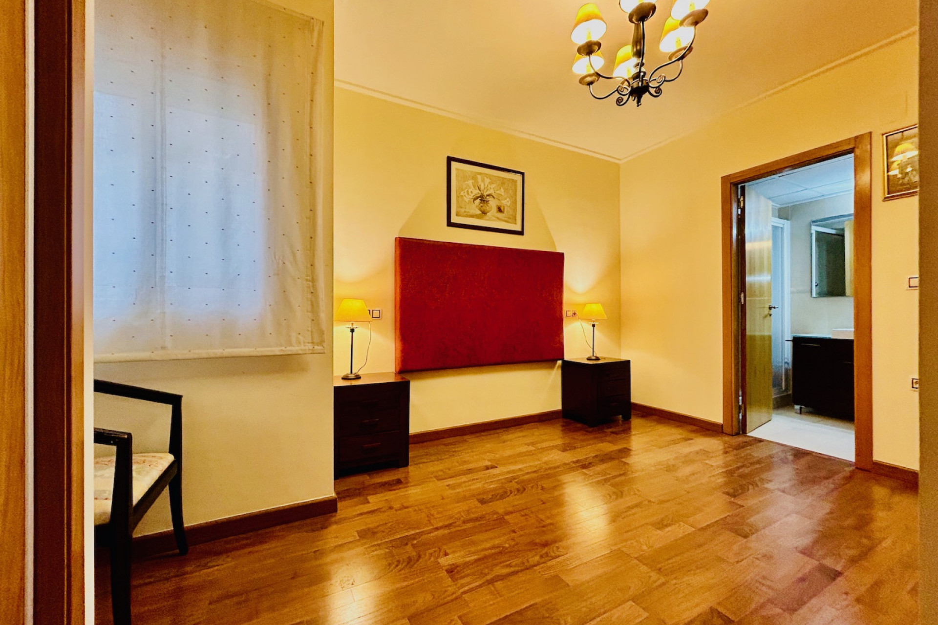 Resale - Apartment / Flat - Torrevieja - Centro