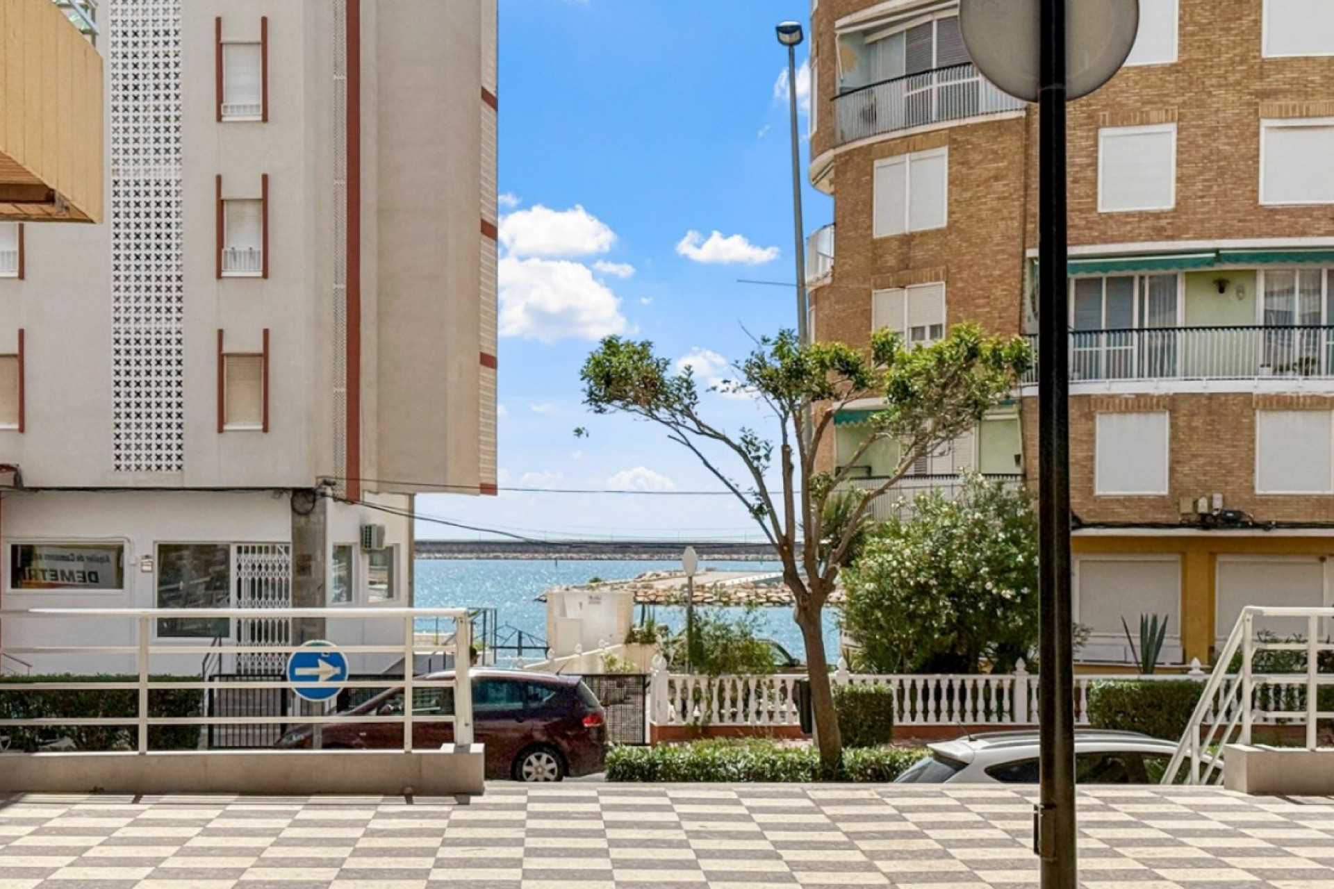 Resale - Apartment / Flat - Torrevieja - El Acequión - Los Náufragos