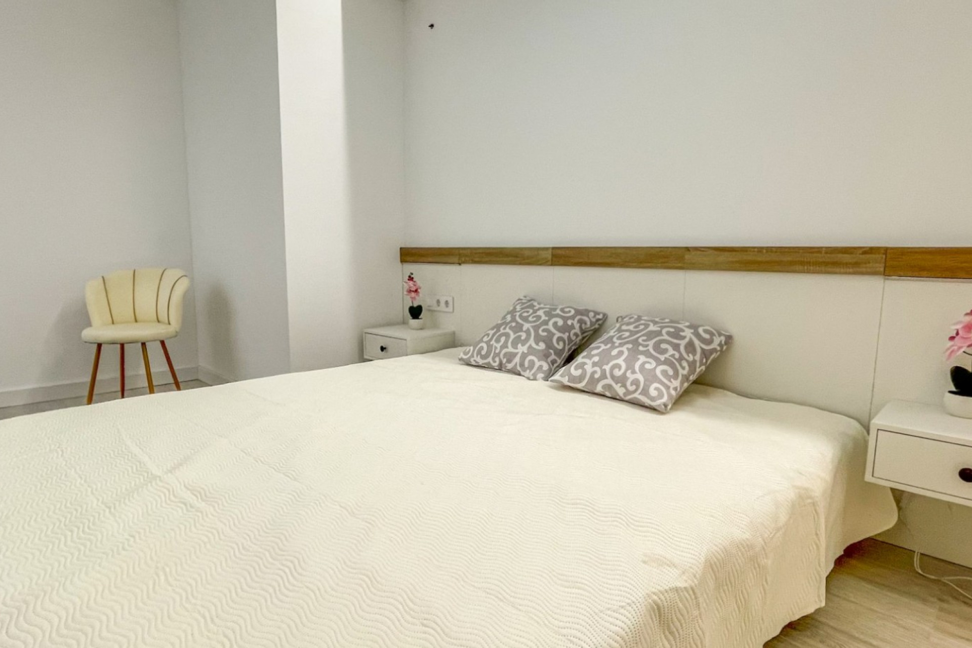 Resale - Apartment / Flat - Torrevieja - El Acequión - Los Náufragos