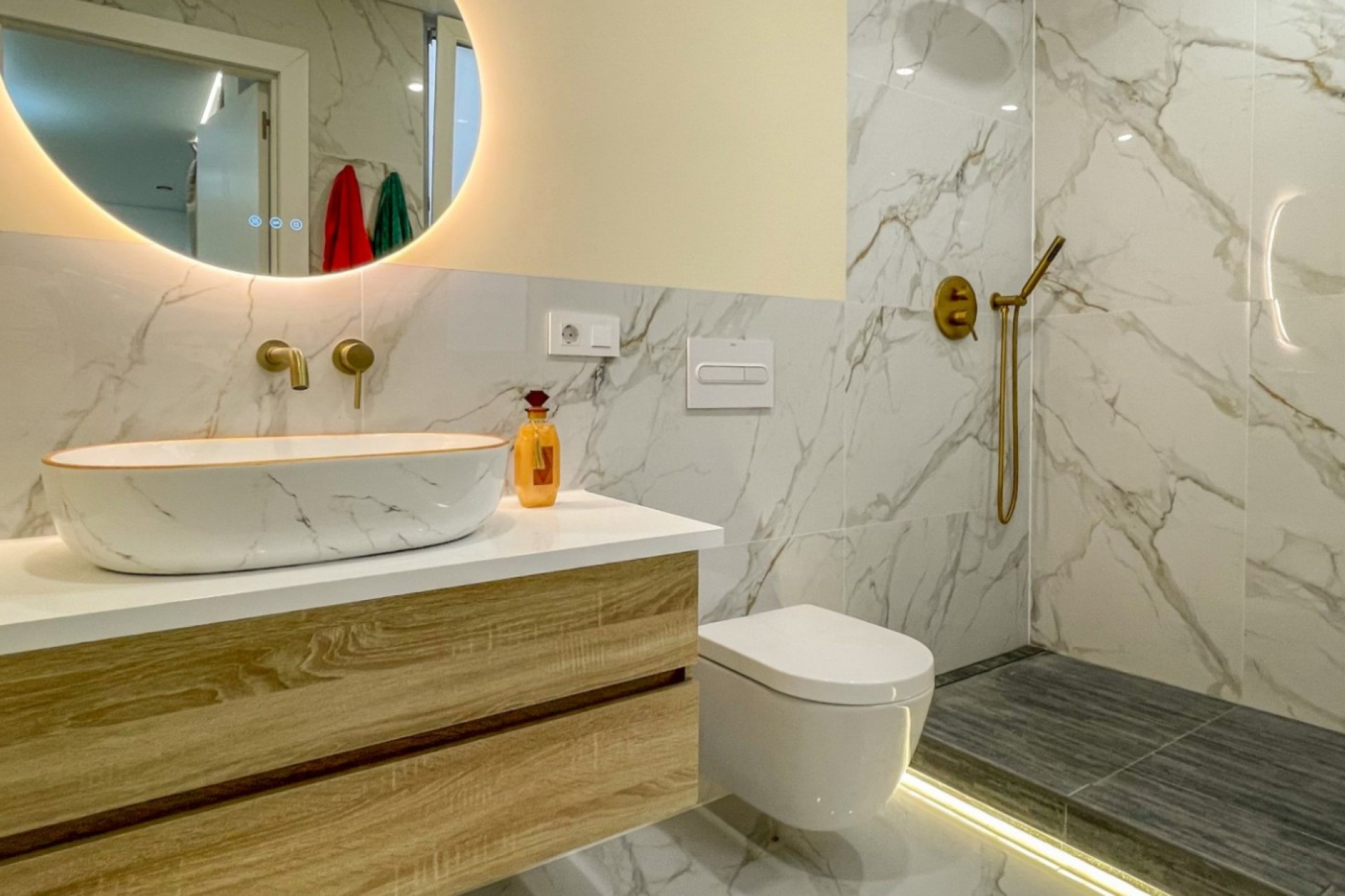 Resale - Apartment / Flat - Torrevieja - El Acequión - Los Náufragos