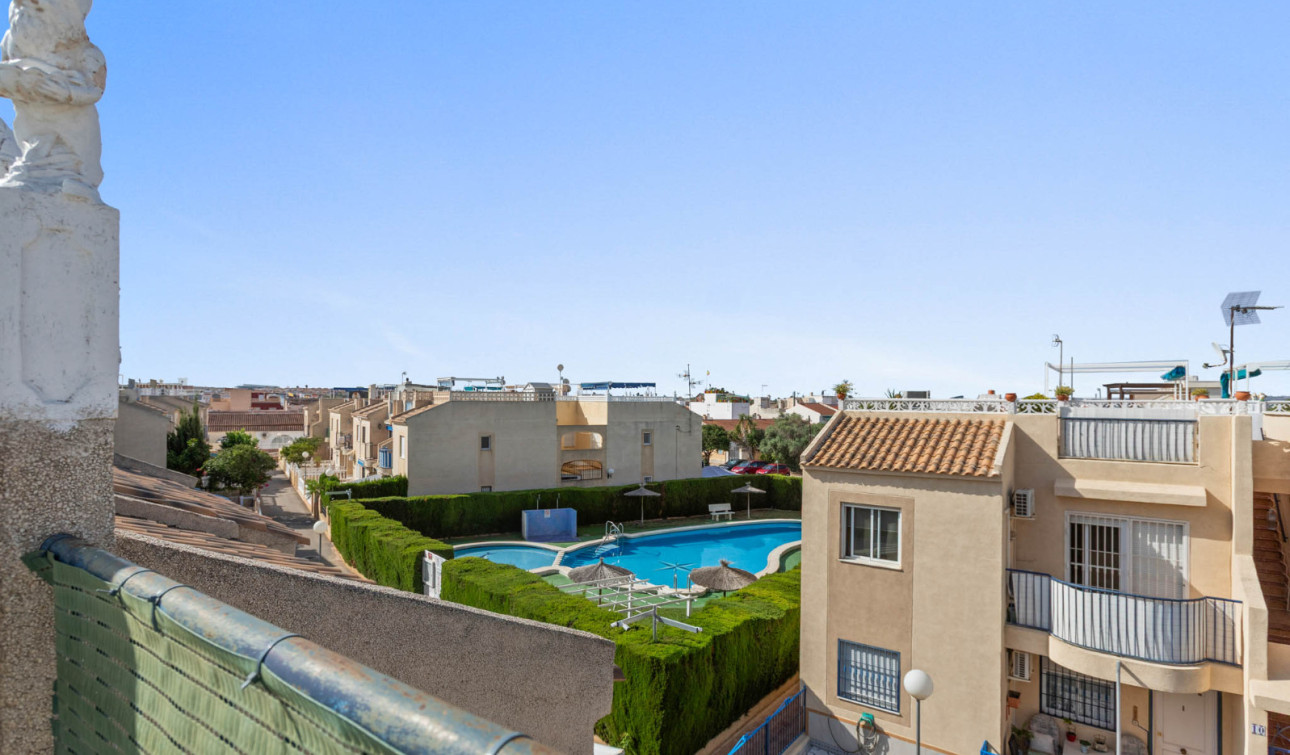 Resale - Apartment / Flat - Torrevieja - El chaparral