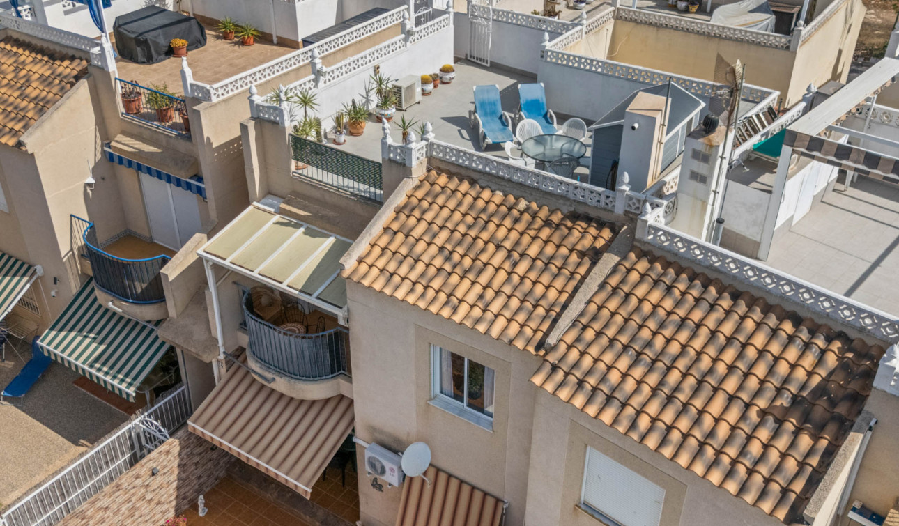 Resale - Apartment / Flat - Torrevieja - El chaparral