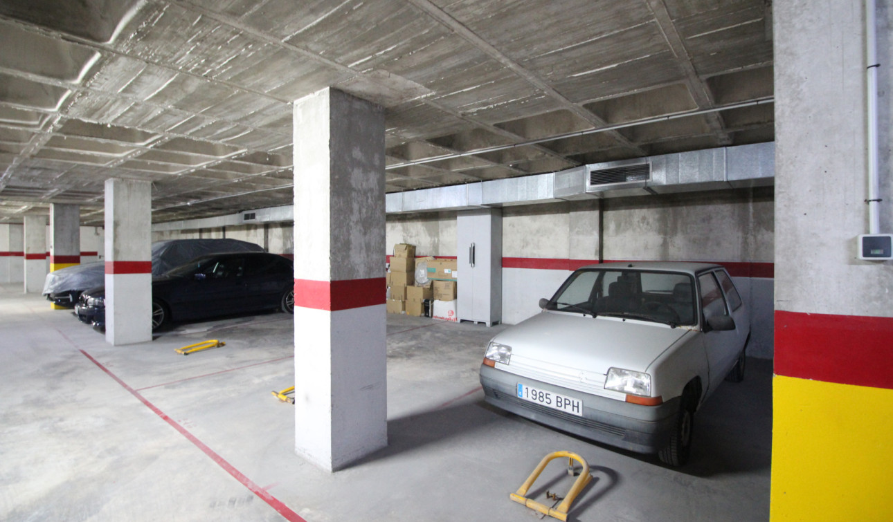 Resale - Apartment / Flat - Torrevieja - El Molino