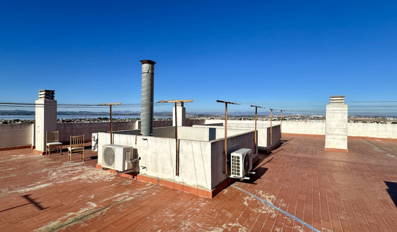 Resale - Apartment / Flat - Torrevieja - El Molino